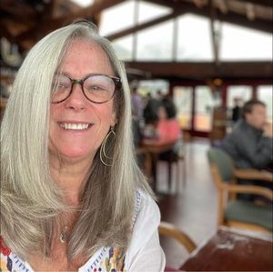 Meet your Posher, Joy